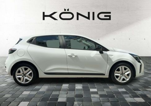 Renault Clio, 2024