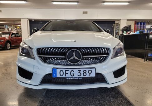 Mercedes-Benz CLA 220 Shooting Brake, 2016