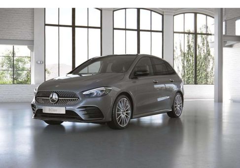 Mercedes-Benz B 250, 2022