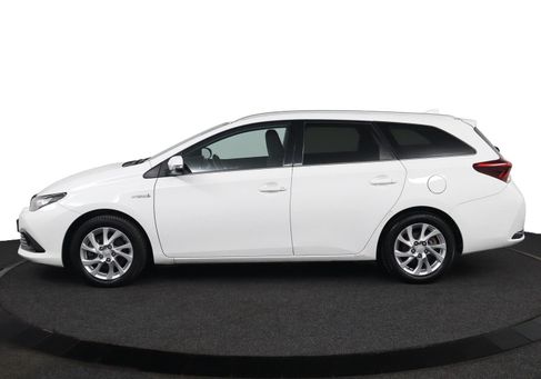 Toyota Auris Touring Sports, 2018