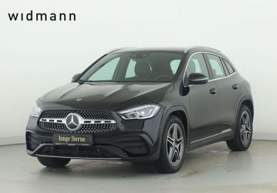 Mercedes-Benz GLA 180, 2022
