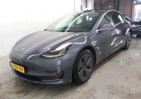 Tesla Model 3, 2019