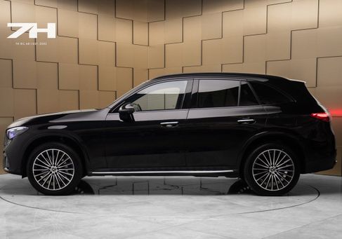 Mercedes-Benz GLC 300, 2023