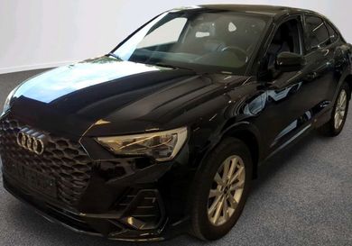 Audi Q3, 2022