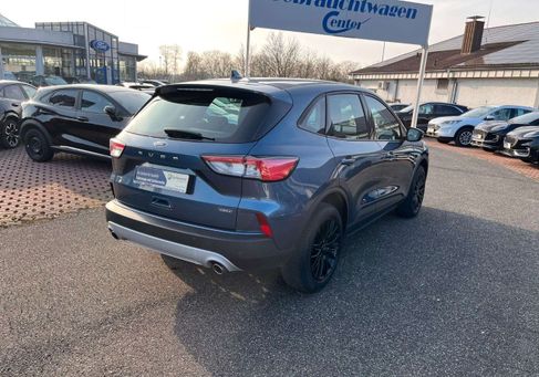 Ford Kuga, 2021