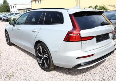 Volvo V60, 2023
