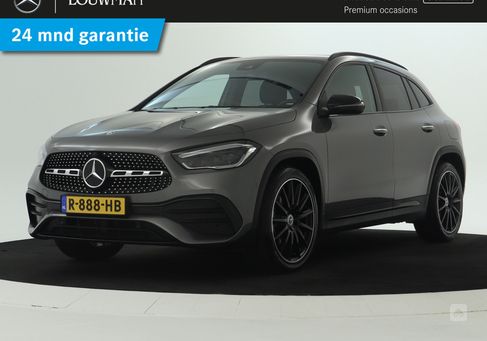 Mercedes-Benz GLA 180, 2022