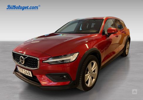 Volvo V60 Cross Country, 2023