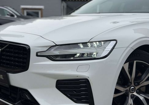 Volvo V60, 2020