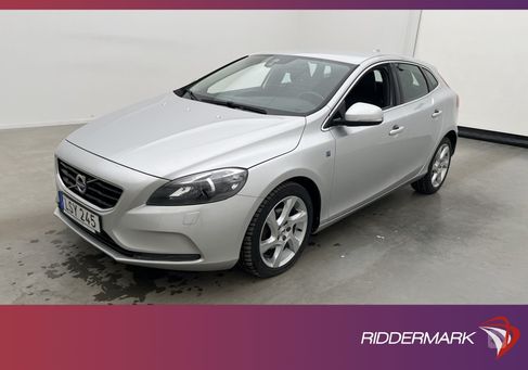 Volvo V40, 2015