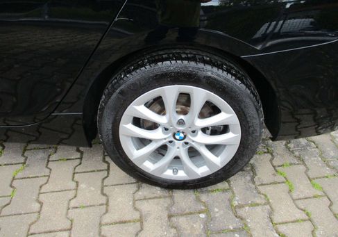 BMW 220, 2020 3