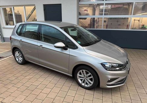 Volkswagen Golf, 2019 3
