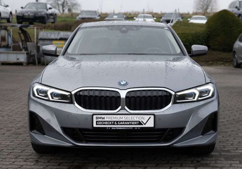 BMW 320, 2023