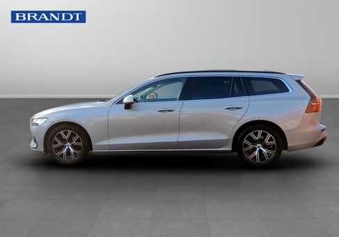 Volvo V60, 2024 3