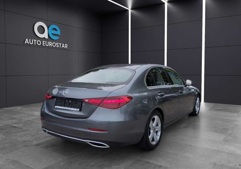 Mercedes-Benz C 200, 2022