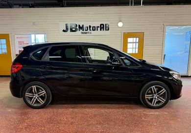 BMW 225 Active Tourer, 2016