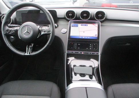 Mercedes-Benz C 180, 2023