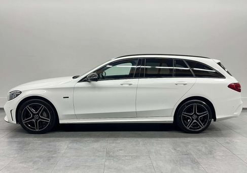 Mercedes-Benz C 300, 2020