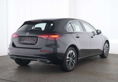 Mercedes-Benz A 180, 2025
