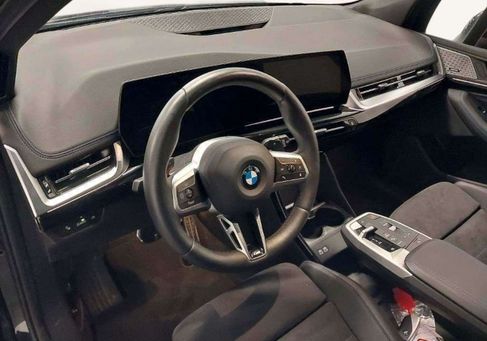 BMW 218, 2025 3