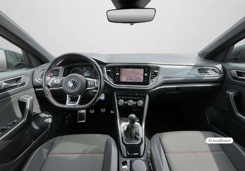 Volkswagen T-Roc, 2021 3