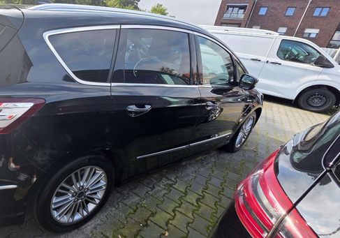 Ford S-Max, 2022