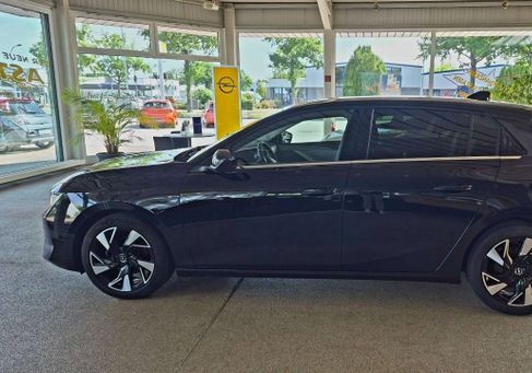 Opel Astra, 2022