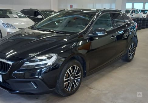 Volvo V40 Cross Country, 2018