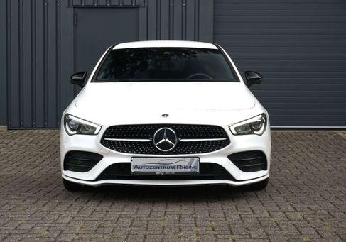 Mercedes-Benz CLA 180, 2020
