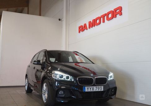 BMW 225 Active Tourer, 2018