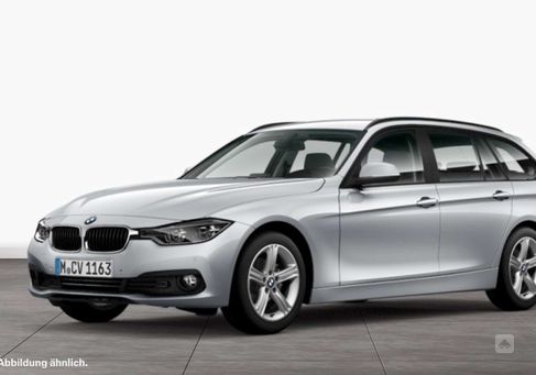 BMW 318, 2016