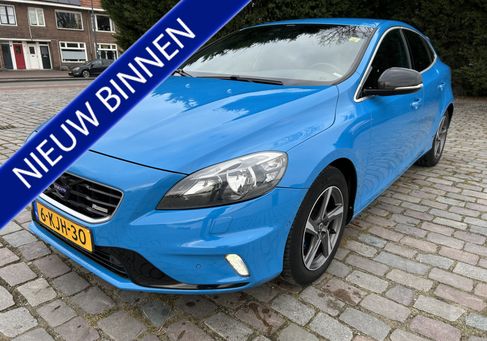 Volvo V40, 2013