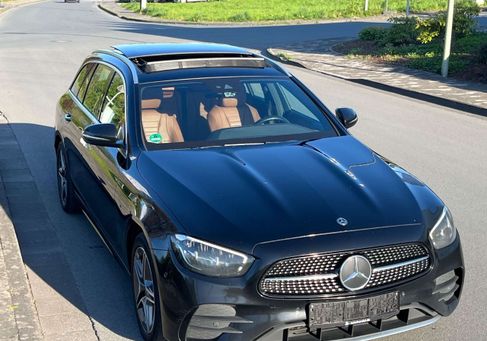 Mercedes-Benz E 300, 2020