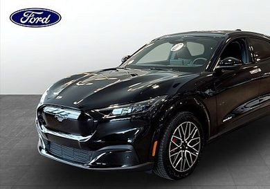Ford Mustang Mach-E, 2025