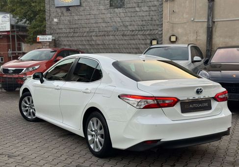 Toyota Camry, 2019