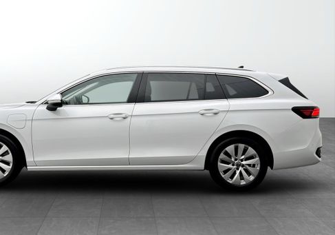 Volkswagen Passat Variant, 2025 2