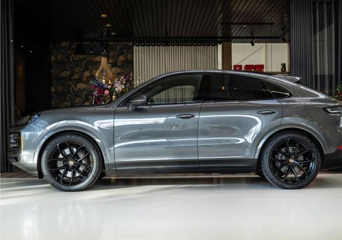 Porsche Cayenne, 2024