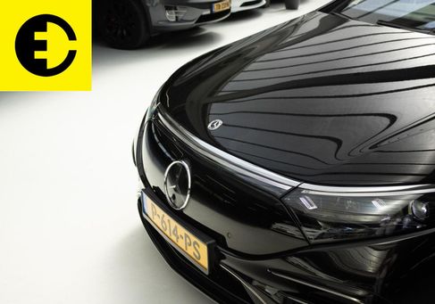 Mercedes-Benz EQS, 2022 3