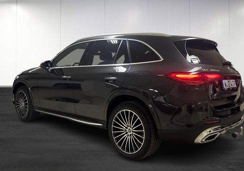Mercedes-Benz GLC 300, 2026