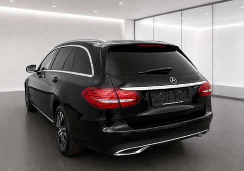 Mercedes-Benz C 200, 2021