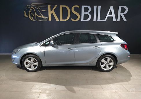 Opel Astra, 2012