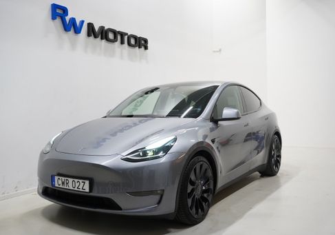 Tesla Model Y, 2023 2