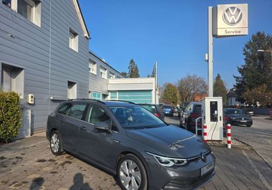 Volkswagen Golf, 2021