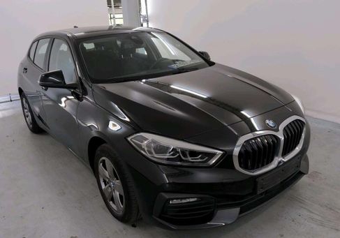BMW 1 Serija, 2021