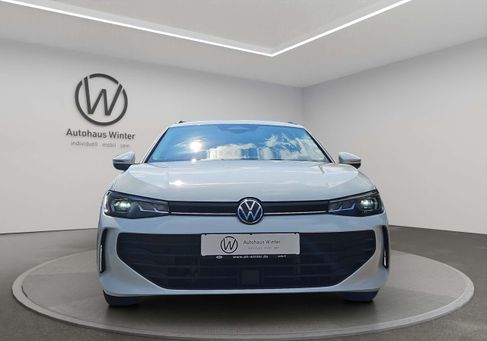 Volkswagen Passat, 2025