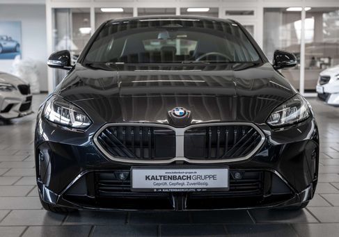 BMW 116, 2026 3