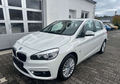 BMW 225, 2017
