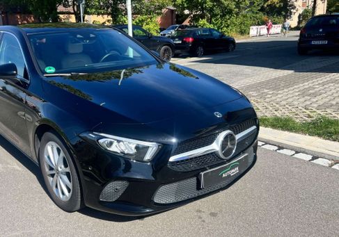 Mercedes-Benz A 200, 2022 2
