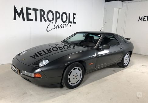 Porsche 928, 1988