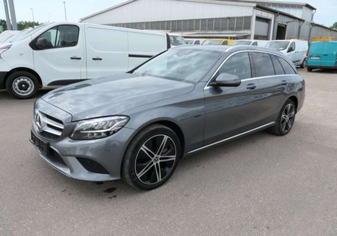 Mercedes-Benz C 300, 2020